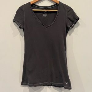 American Eagle Black t shirt